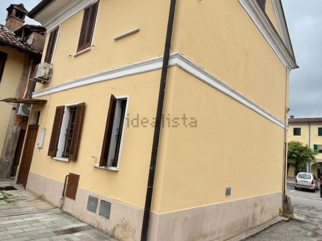 Appartamento in vendita a Marzano, Lombardia