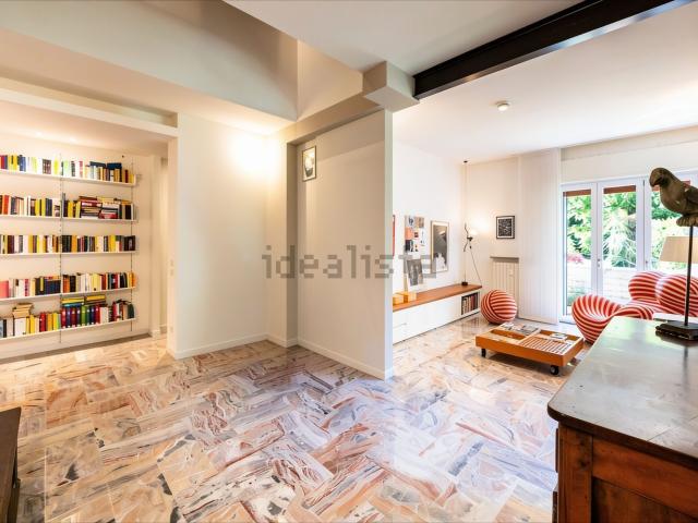 Appartamento in vendita a Bergamo, Lombardia