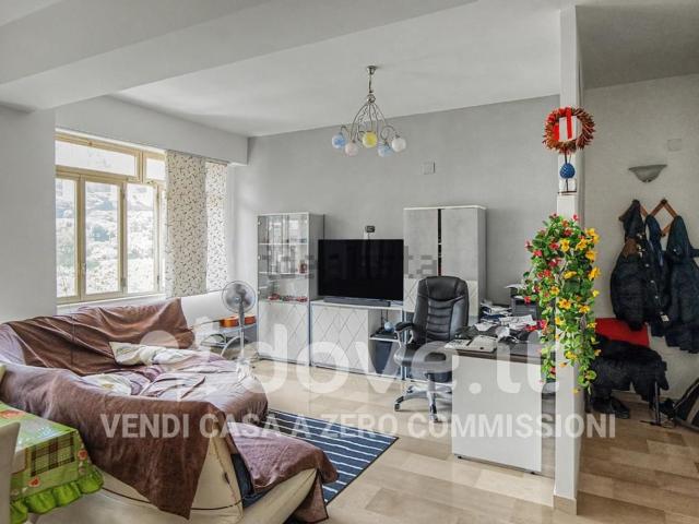 Appartamento in vendita a Calabria, Vibo Valentia