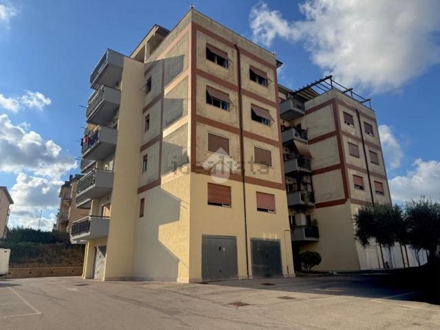 Appartamento in vendita a Mantovano, Aprilia