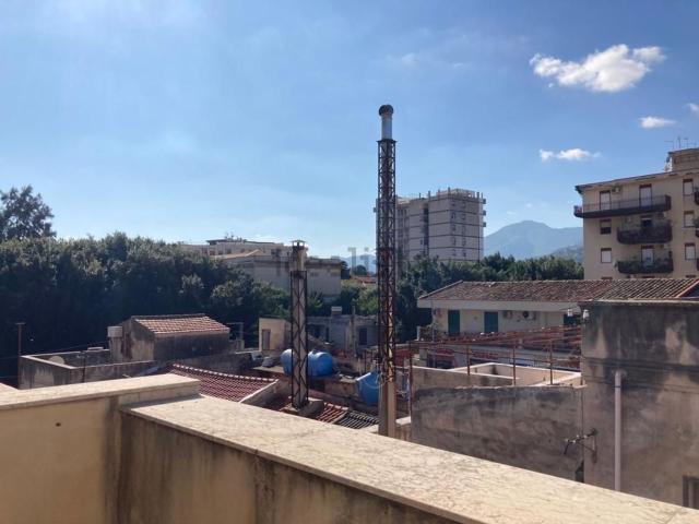 Appartamento in vendita a VII Circoscrizione, Palermo