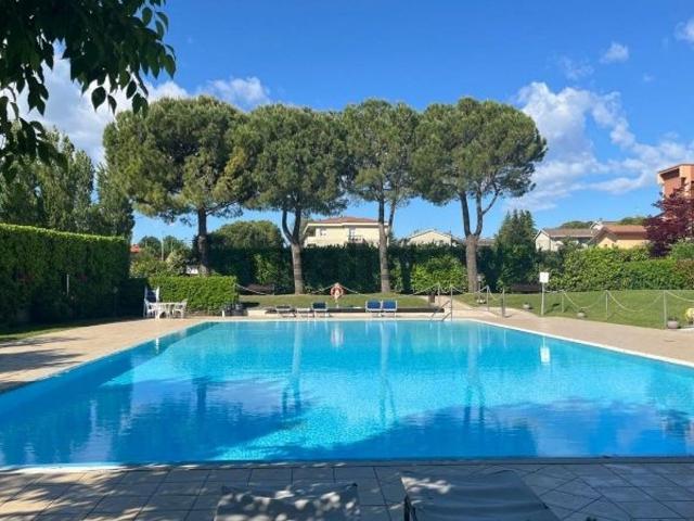 Appartamento in vendita a Rivoltella del Garda, Desenzano Del Garda