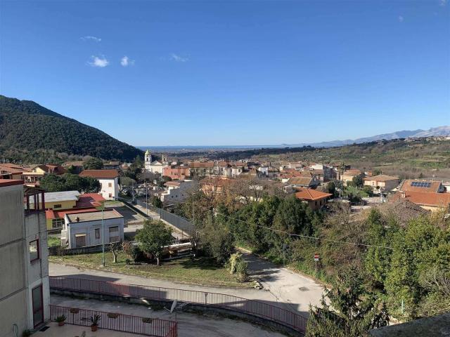 Appartamento in vendita a Sessa Aurunca, Campania