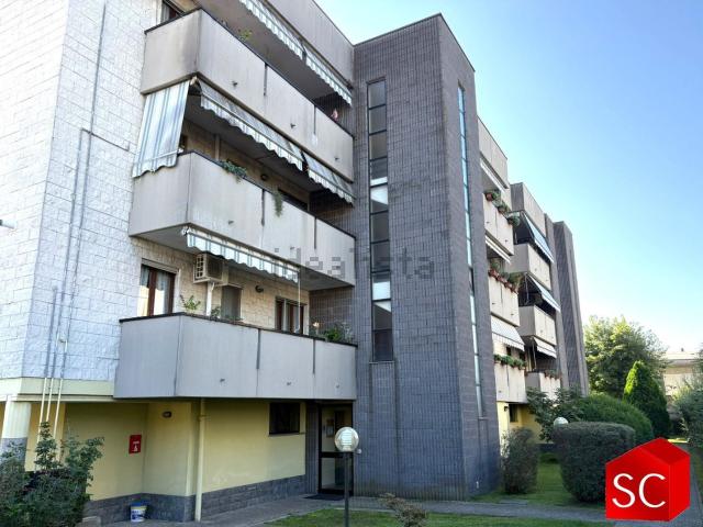 Appartamento in vendita a Gambolò, Lombardia