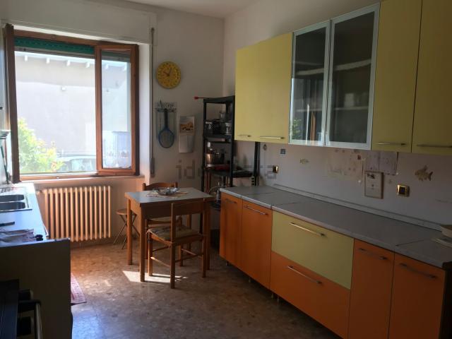 Appartamento in vendita a Paese Alto, Marche