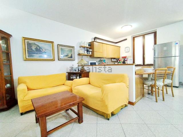 Appartamento in vendita a Lucernate, Rho