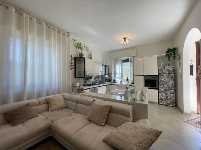 Appartamento in vendita a Ravenna, Reggio Emilia