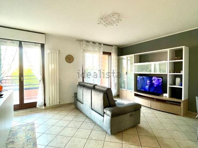 Appartamento in vendita a Pregnana Milanese, Milano