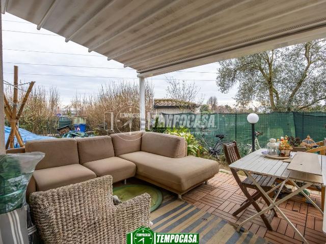 Appartamento in vendita a Grezzago, Lombardia