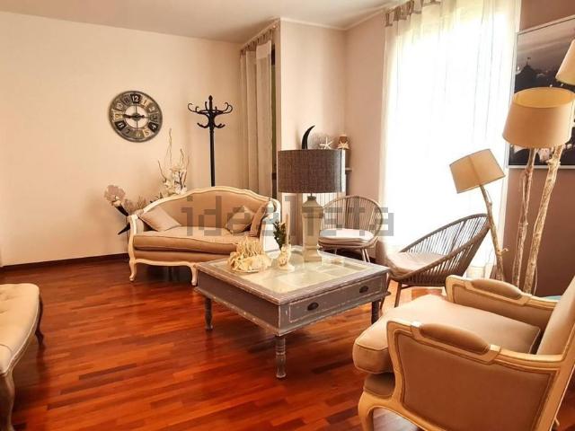Appartamento in vendita a Casteggio, Lombardia