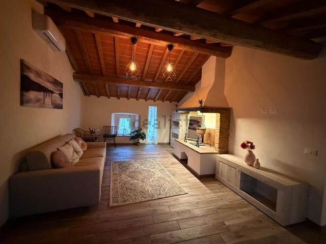 Appartamento in vendita a Terricciola, Toscana