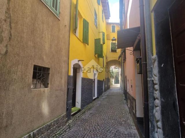 Appartamento in vendita a Badalucco, Liguria