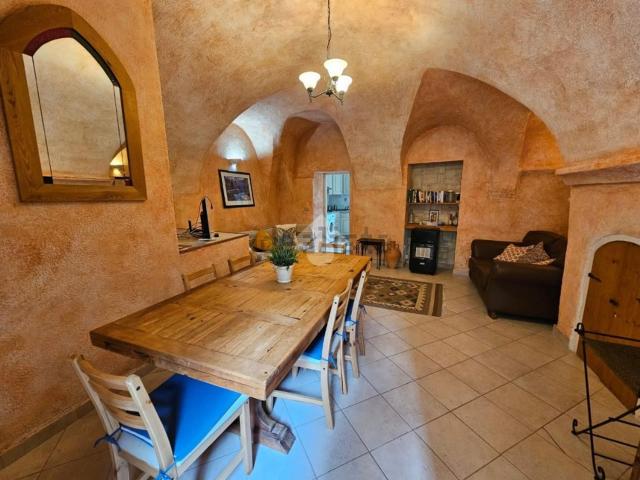 Appartamento in vendita a Baiardo, Liguria