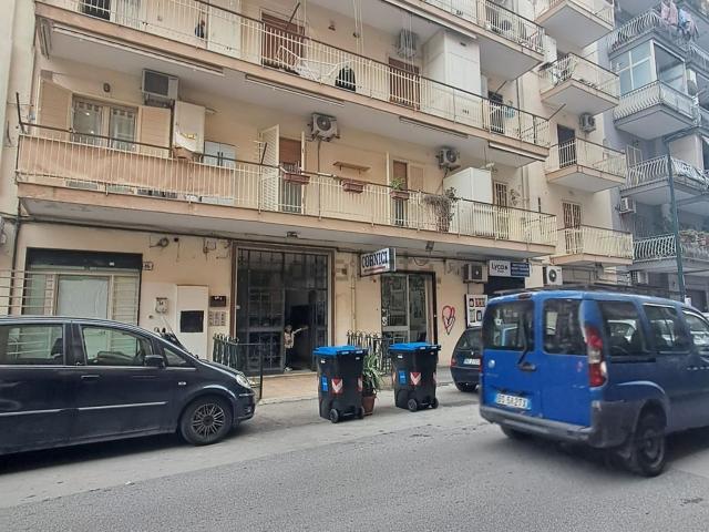 Appartamento in vendita a Astroni, Pianura