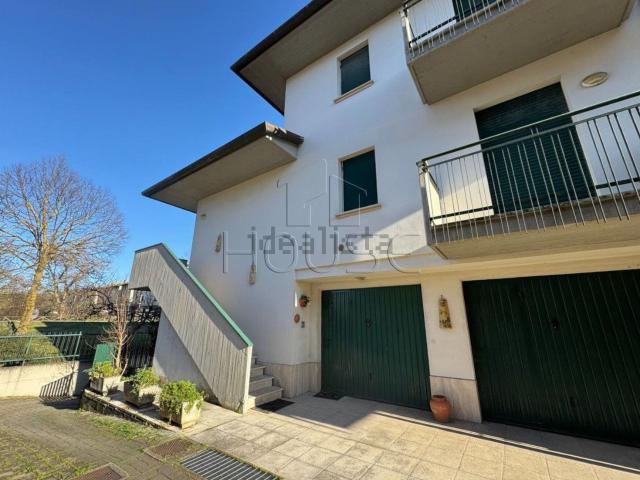 Appartamento in vendita a Riosecco, San Leo Bastia