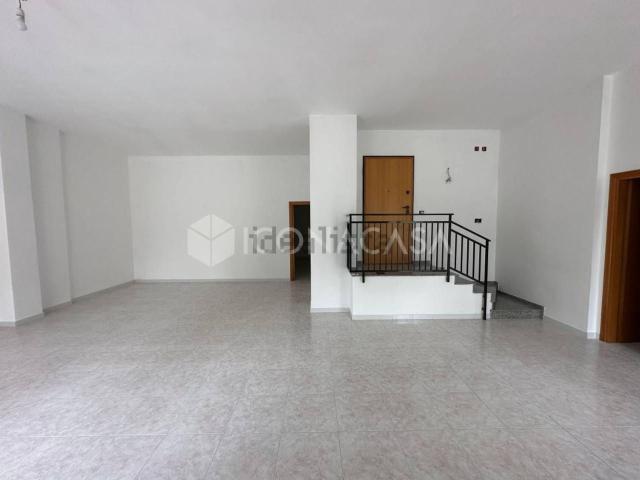 Appartamento in vendita a Puglia, Barletta-andria-trani