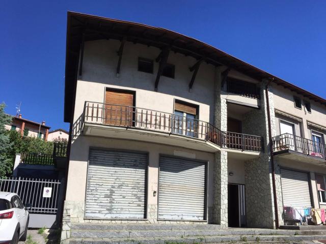 Appartamento in vendita a Castelmarte, Lombardia