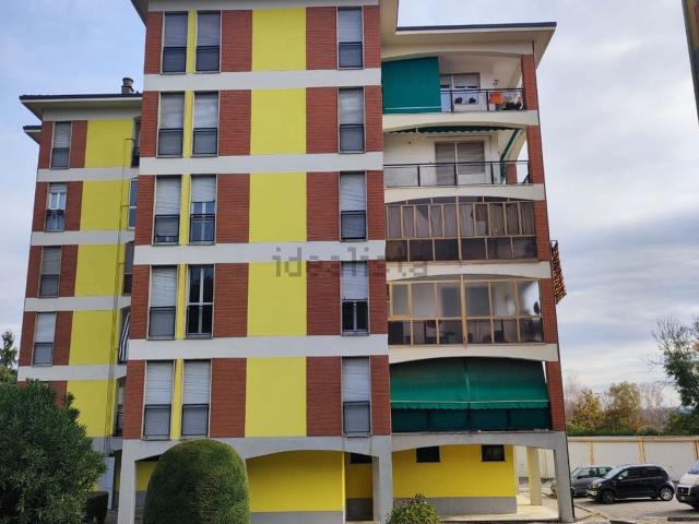 Appartamento in vendita a Ternate, Lombardia