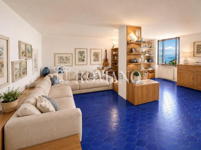 Appartamento in vendita a Il Boschetto, Camogli