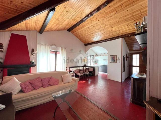 Appartamento in vendita a Castione Della Presolana, Lombardia