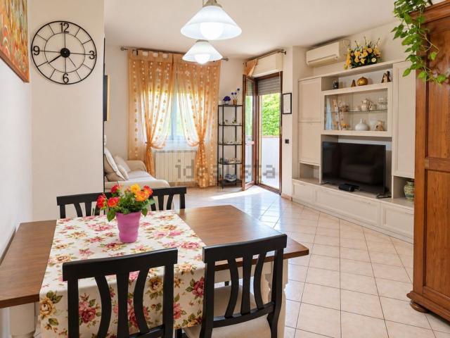 Appartamento in vendita a Prato, Toscana