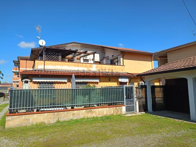 Attico in vendita a Castelleone, Lombardia