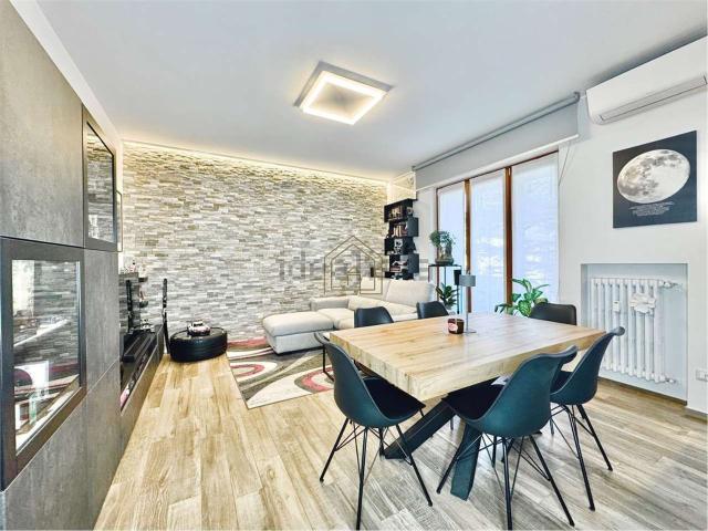 Appartamento in vendita a Vicina, Desenzano Del Garda