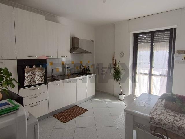 Appartamento in vendita a Castelluccio dei Sauri, Foggia