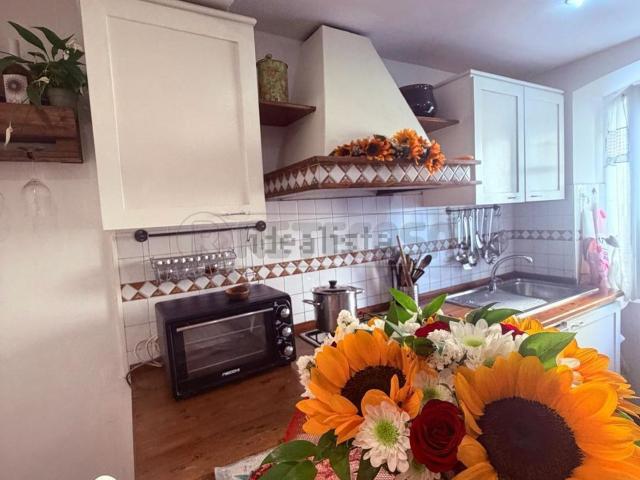 Appartamento in vendita a Carrara, Toscana