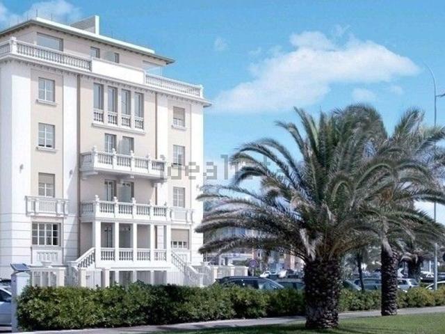 Appartamento in vendita a Camaiore, Toscana