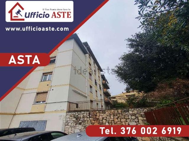 Appartamento in vendita a Massa Marittima, Toscana