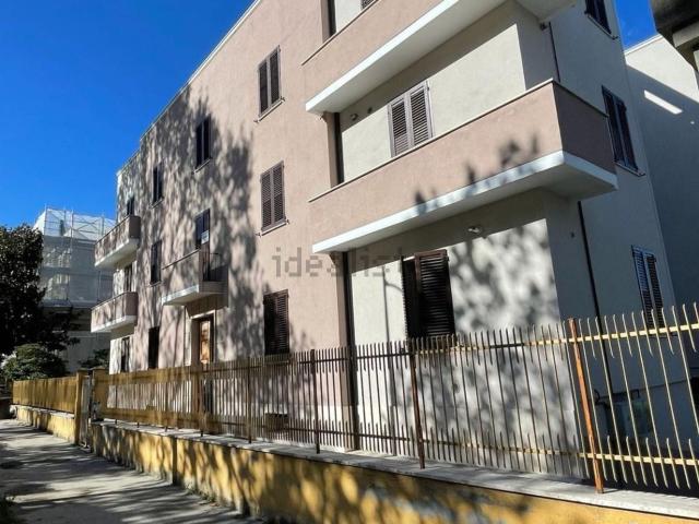 Appartamento in vendita a Porta Romana, Marche
