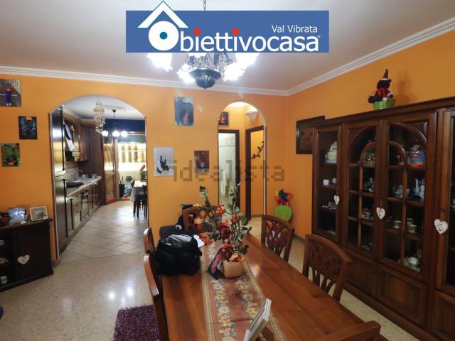 Appartamento in vendita a Nereto, Teramo