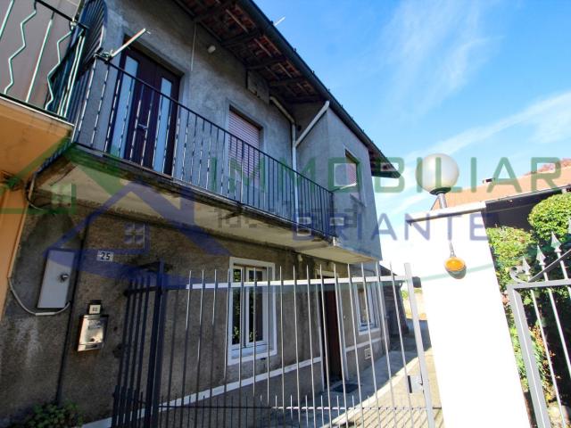 Appartamento in vendita a Golasecca, Varese