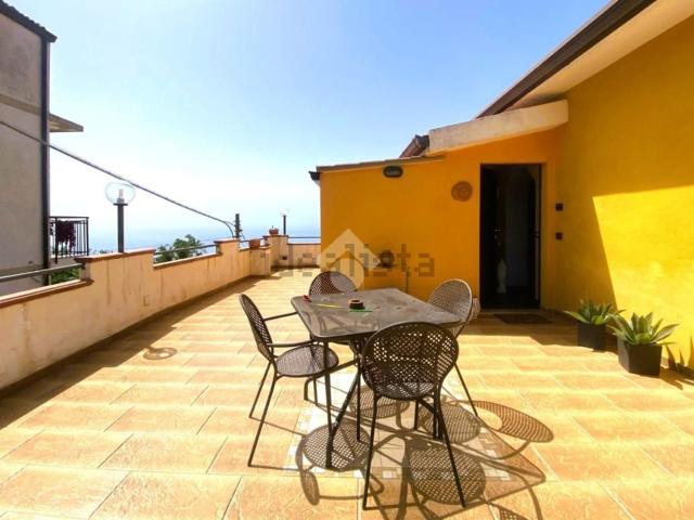 Appartamento in vendita a Cetraro Paese, Calabria