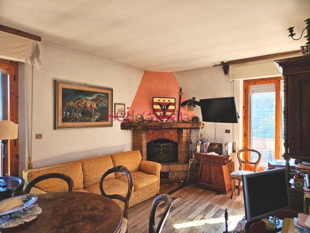Appartamento in vendita a Scansano, Toscana