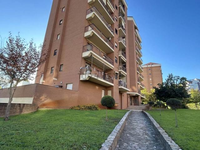 Appartamento in vendita a Roges, Rende