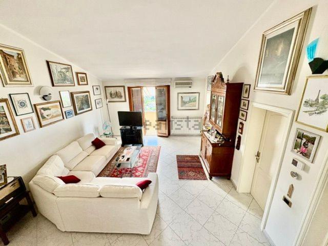 Appartamento in vendita a Campiglia Marittima, Toscana