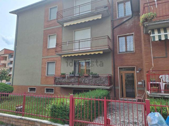 Appartamento in vendita a Settempeda, Marche