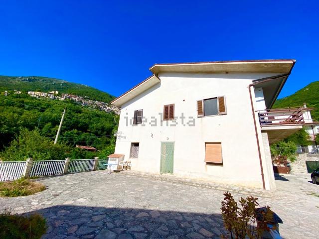 Appartamento in vendita a Poggio Bustone, Lazio