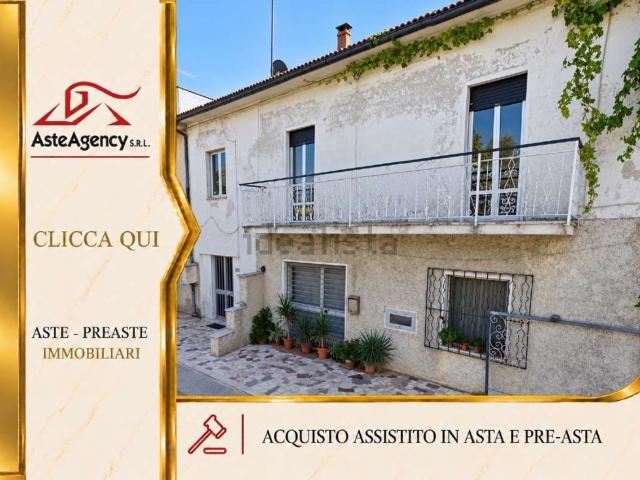 Appartamento in vendita a Contrada Vallememoria, Recanati