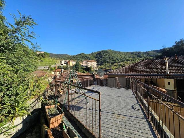 Appartamento in vendita a Sant'olcese, Liguria