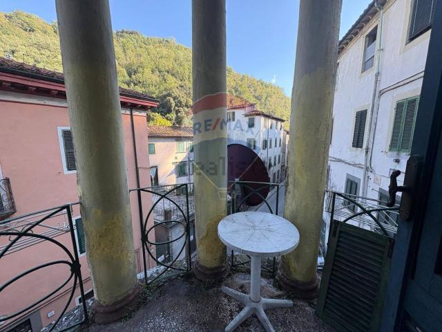 Appartamento in vendita a Unione dei comuni Media Valle del Serchio, Ponte A Serraglio