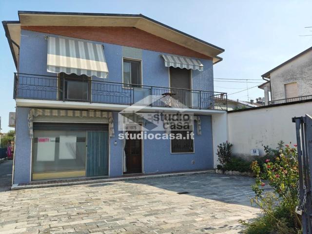 Appartamento in vendita a Montodine, Cremona