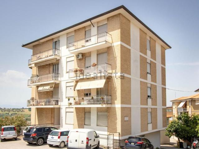Appartamento in vendita a Tirassegno, Marche