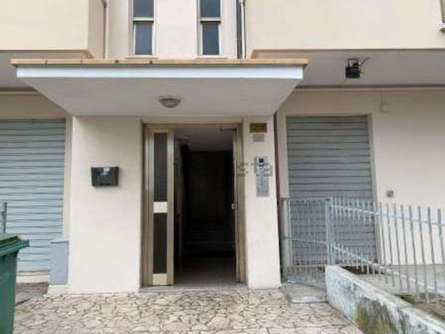 Appartamento in vendita a Faleriense, Marche