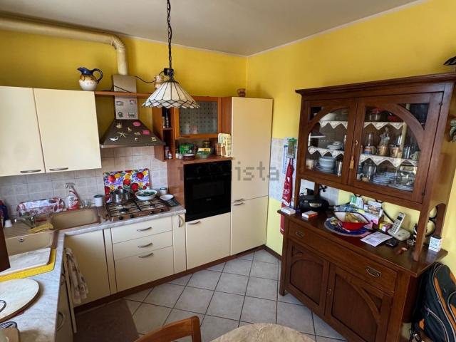 Appartamento in vendita a Cornaredo, Lombardia