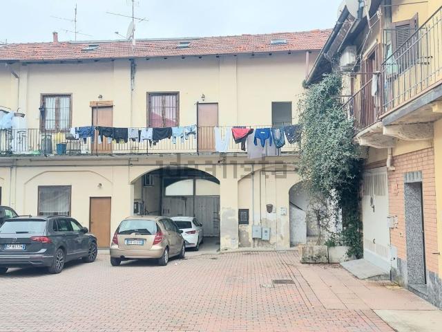 Appartamento in vendita a Rovello Porro, Lombardia