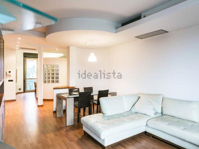 Appartamento in vendita a Agrate Brianza, Lombardia