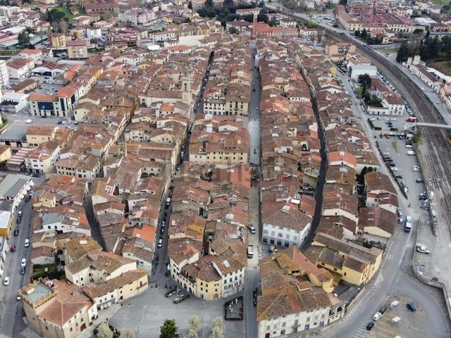 Appartamento in vendita a Levane alta, Montevarchi